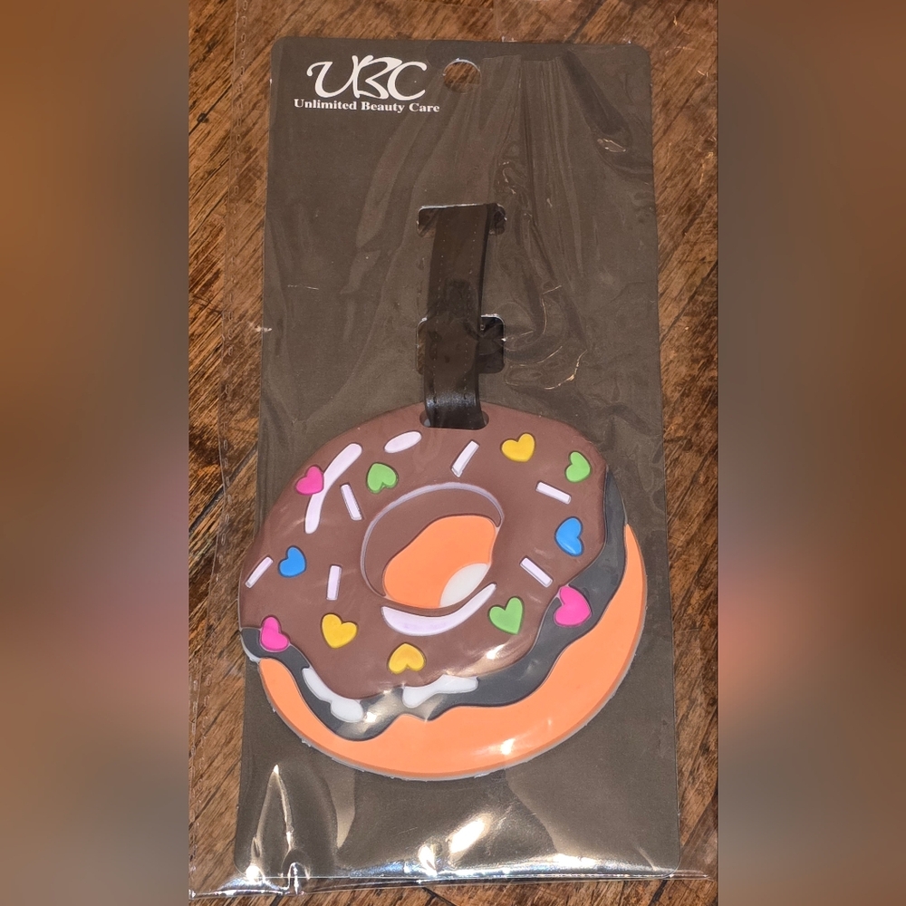 Donut Luggage Tag - Brown Chocolate with Multicolor Hearts